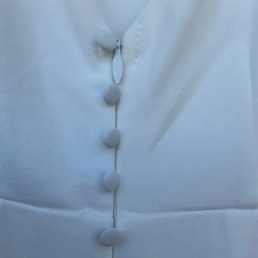 NWOT Lulu’s Feeling of Forever White Sleeveless Mermaid Maxi Wedding Dress Small